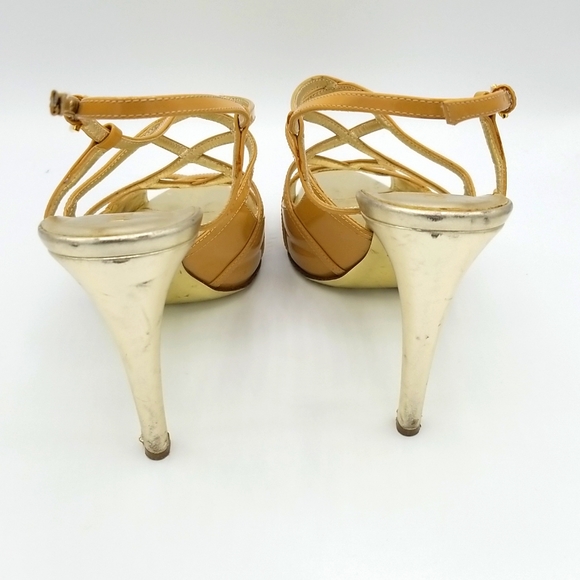 Valentino Nude Heels - Picture 4 of 8